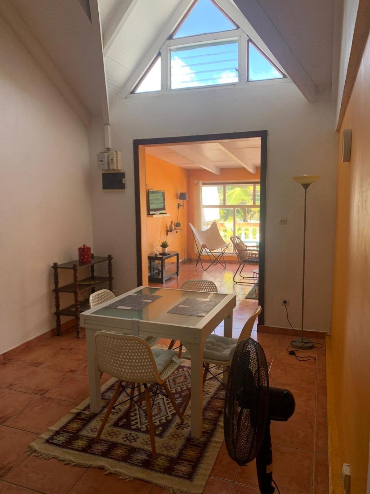 Ferienwohnung Chez Lulu Les Abymes Exterior foto