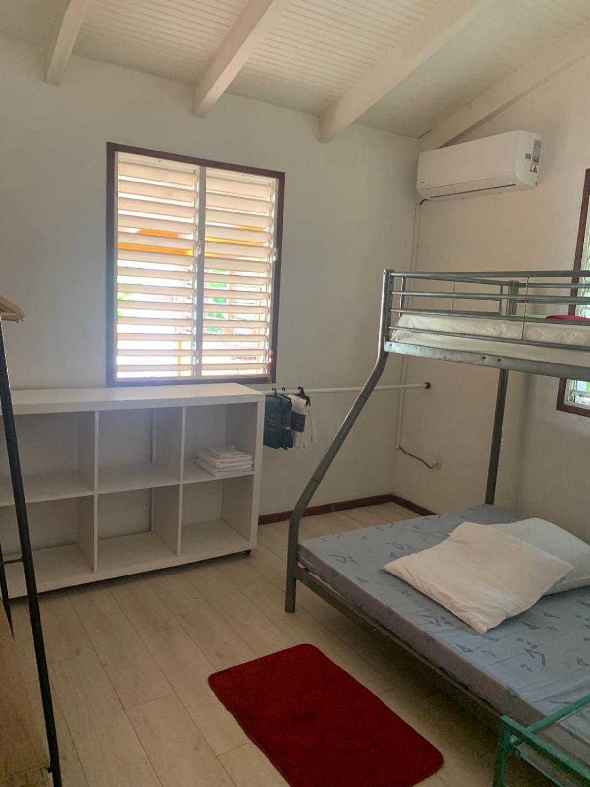 Ferienwohnung Chez Lulu Les Abymes Exterior foto
