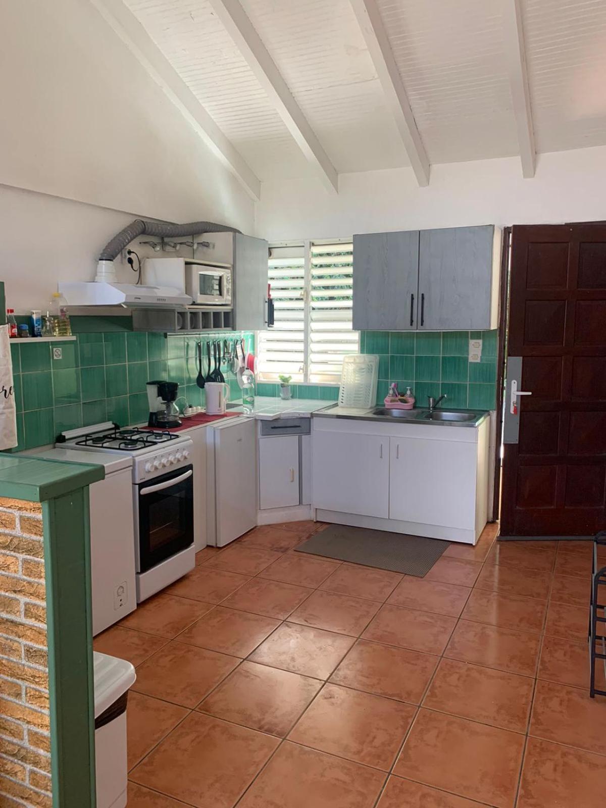 Ferienwohnung Chez Lulu Les Abymes Exterior foto